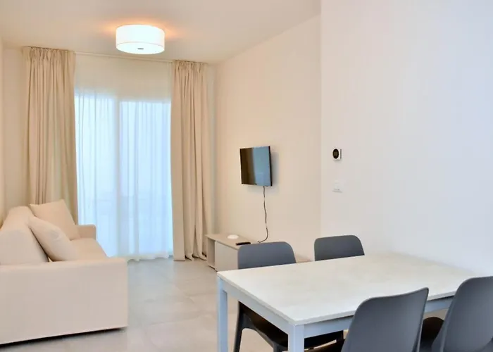Trendy Seafront With Terrace Apartment