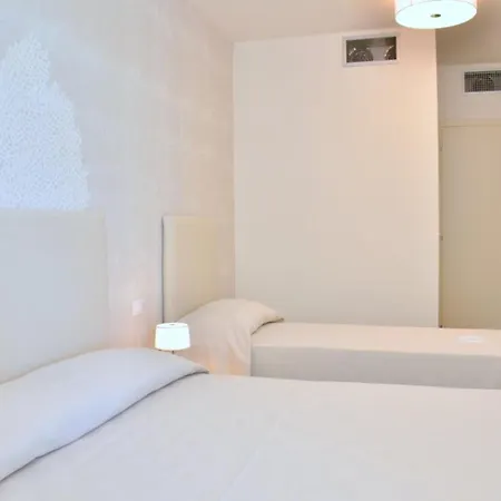 Trendy Seafront With Terrace Apartment