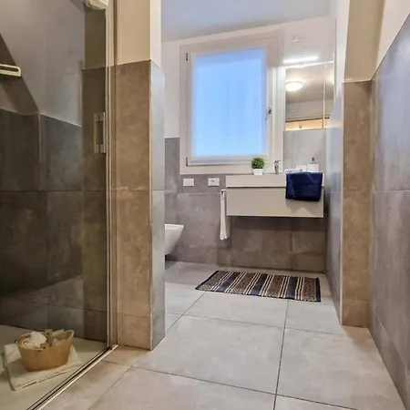 Apartman Trendy Seafront With Terrace *